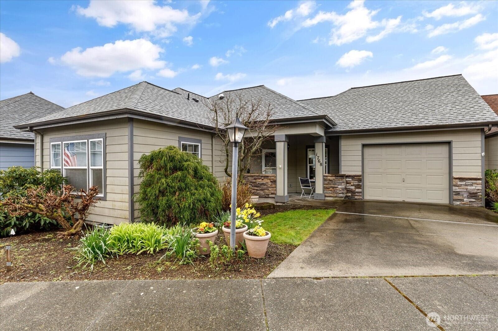 Property Photo:  1768  Alliance Avenue 28  WA 98249 