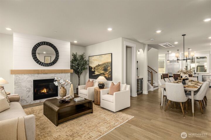 Property Photo:  14806 NE 149th Place 19  WA 98072 