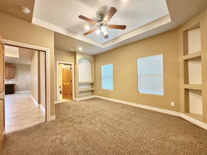 Property Photo: 116 Sycamore St. TX 77651