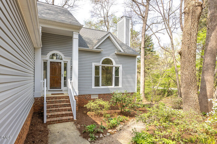 Property Photo:  304 W Kirkfield Drive  NC 27518 
