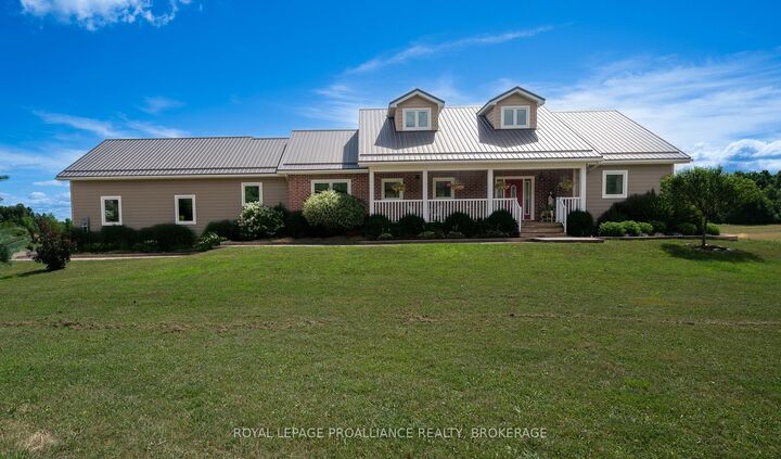 Property Photo: 303 Escott Rockport Road ON K0E 1R0