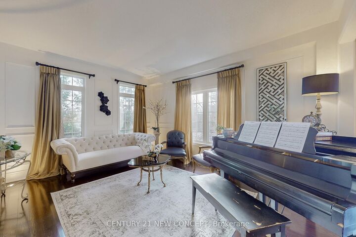 Property Photo:  21 Adriatic Crescent  ON L6P 1Y9 