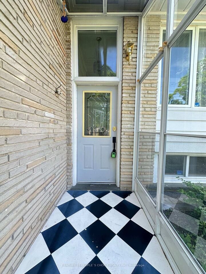 Property Photo: 35 Westhumber Boulevard ON M9W 3M5