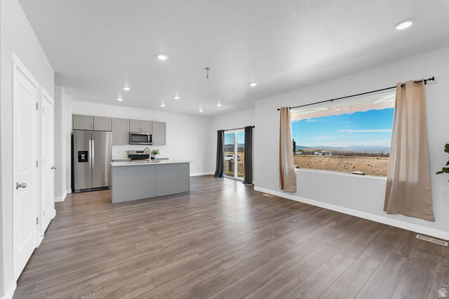 Property Photo: 790 S Brubaker Way UT 84655