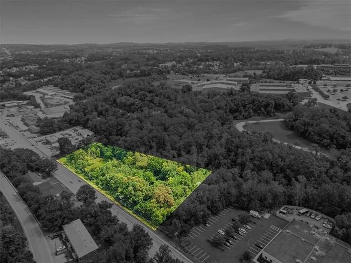 Property Photo:  0 E Route 30  PA 15642 