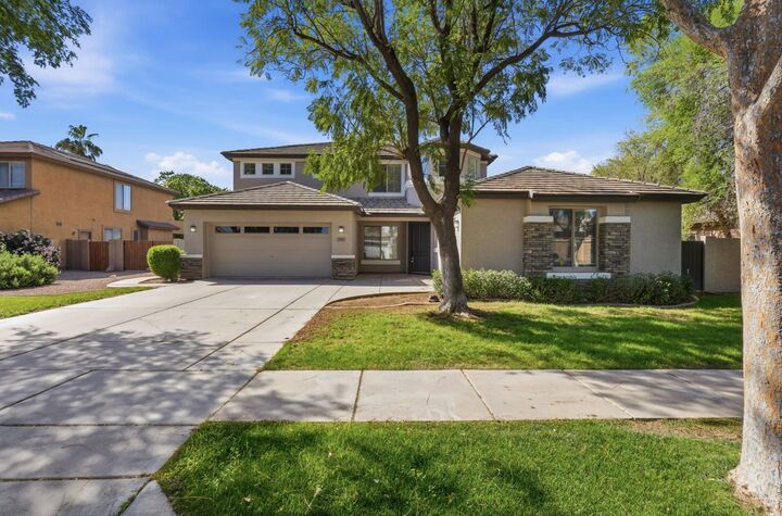 Property Photo:  3565 E Vaughn Court  AZ 85234 