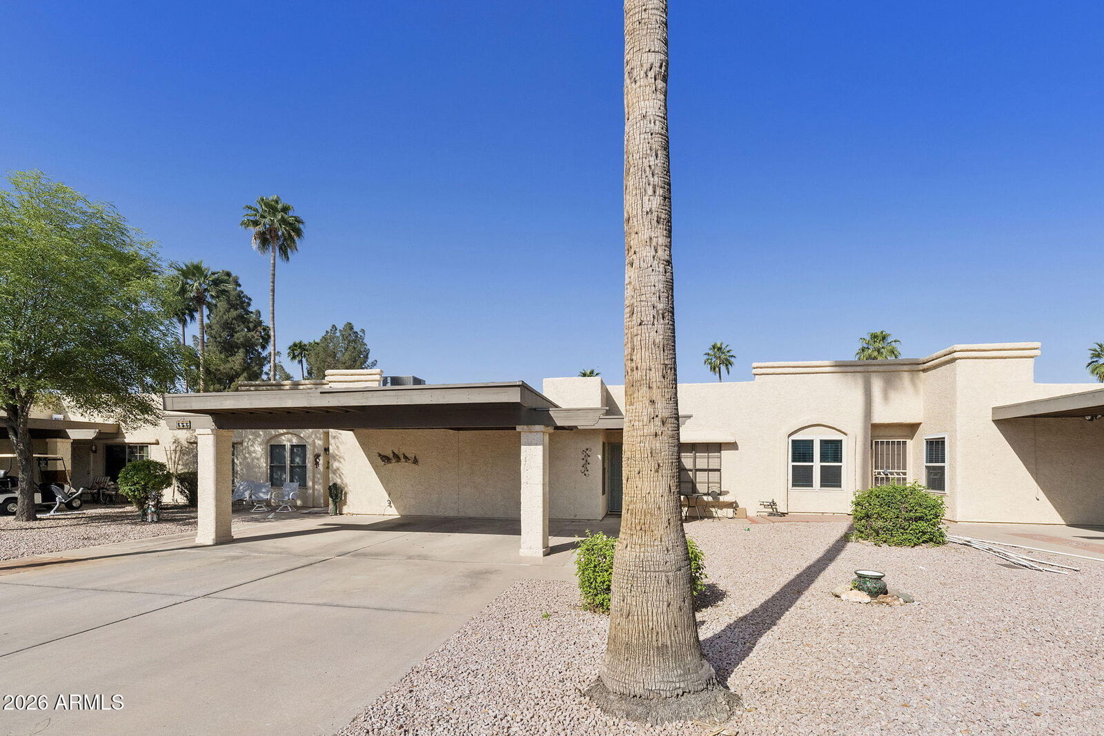 Property Photo:  452 S Desert Flower Drive  AZ 85208 