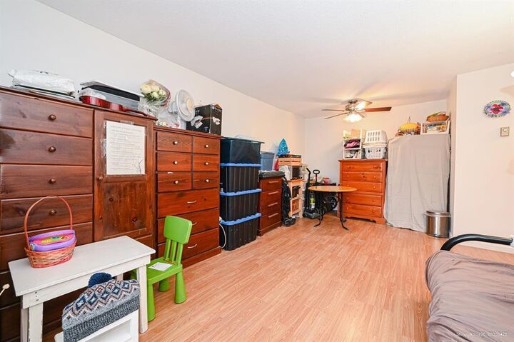 Property Photo: 16 Lakewood Drive 406 BC V5L 4L1