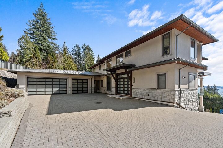 Property Photo: 3185 Benbow Road BC V7V 3E1