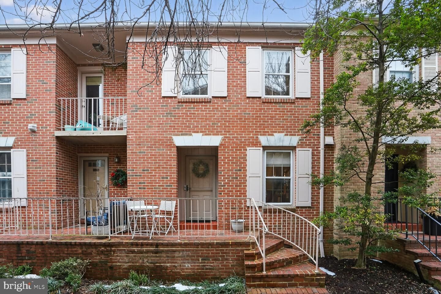 Property Photo:  1003-B N Daniel Street  VA 22201 