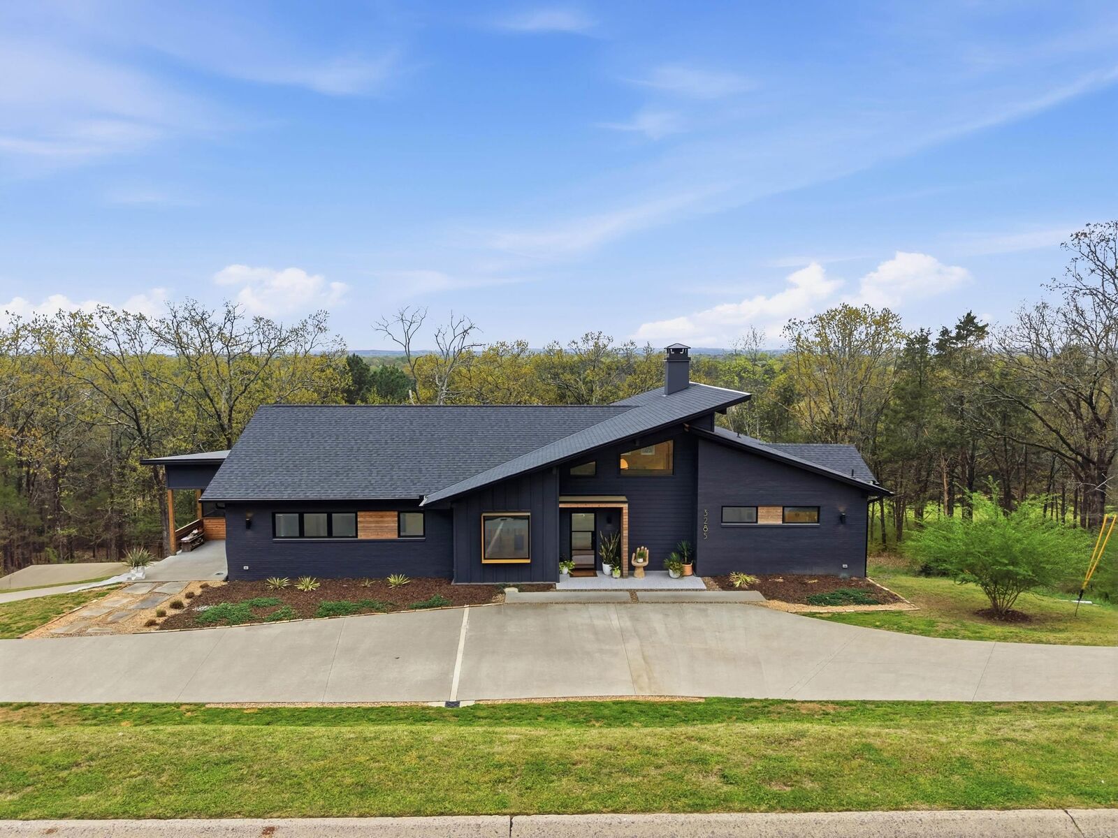 Property Photo:  3285 Nob Hill Dr  AR 72034 