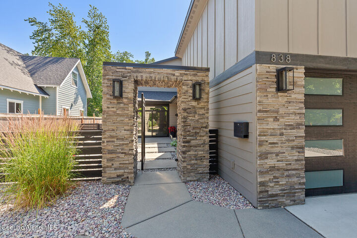 Property Photo: 838 N Government Way ID 83814