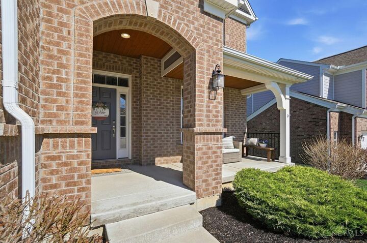 Property Photo:  6724 Sabal Way  OH 45040 