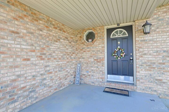 Property Photo:  6537 Countryside Trail  OH 45044 