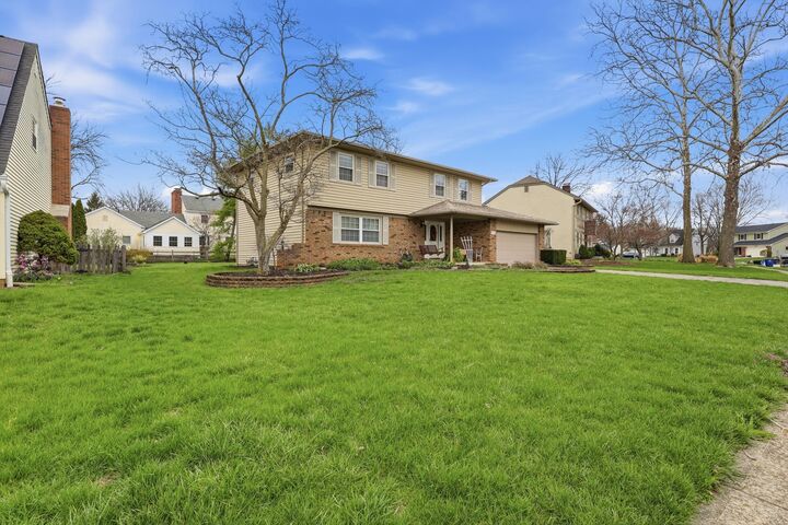 Property Photo:  5376 Amy Lane  OH 43235 