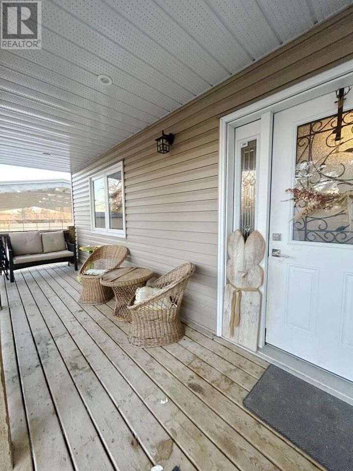 Property Photo:  103 Queen Street  ON P0W 1A0 