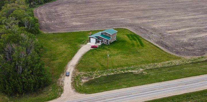 Property Photo:  26081 331 Highway  MB R0H 0X0 