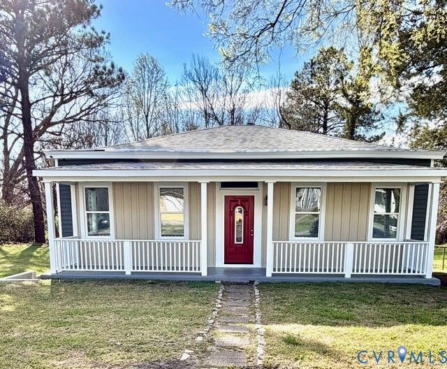 Property Photo:  114 Echo Avenue  VA 23223 