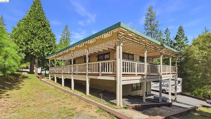 Property Photo:  13010 Wells Fargo Dr  CA 95321 