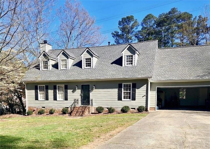 Property Photo: 3939 Tall Pine Drive GA 30062