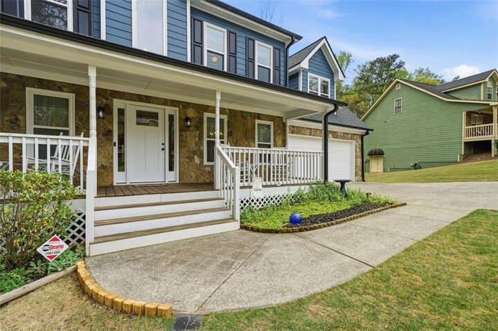 Property Photo: 4543 Mulberry Fields Lane GA 30011