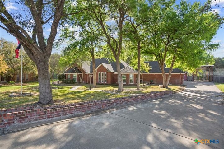 Property Photo:  2422 Smith Bluff Road  TX 76571 