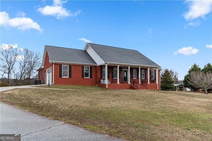 Property Photo:  2984 Berry Road  GA 30052 