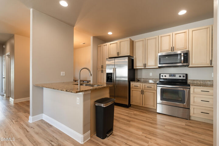 Property Photo:  4916 Ottawa Street 5  ND 58503 