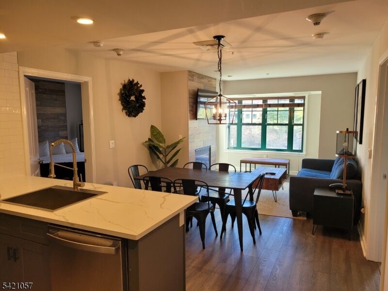 Property Photo:  200 State Rt 94 Unit 336  NJ 07462 