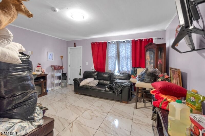 Property Photo:  422 Schiller St  NJ 07206 