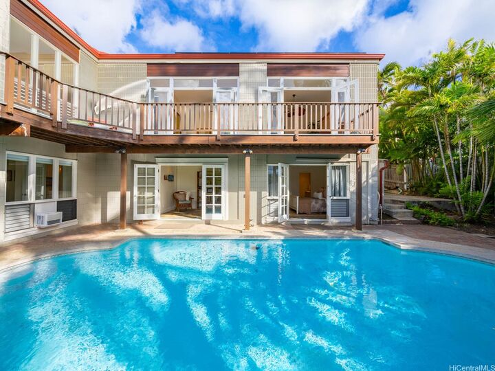 Property Photo:  252 Lumahai Place  HI 96825 