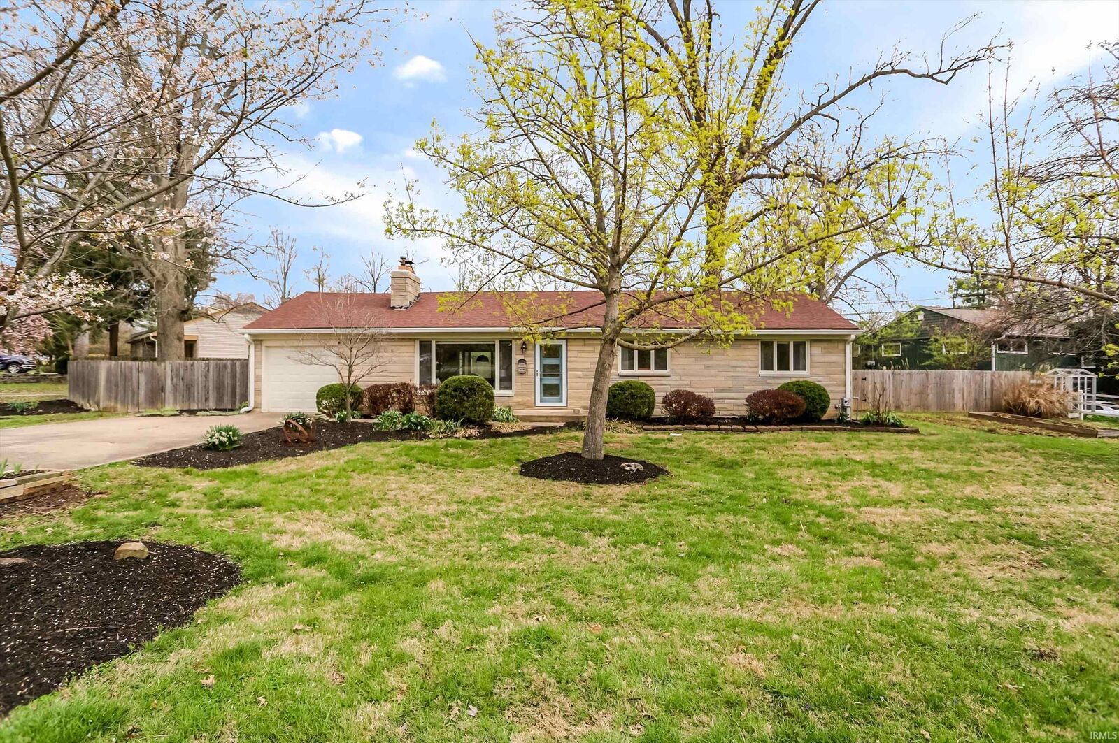 Property Photo: 1601 E Ruby Lane IN 47401