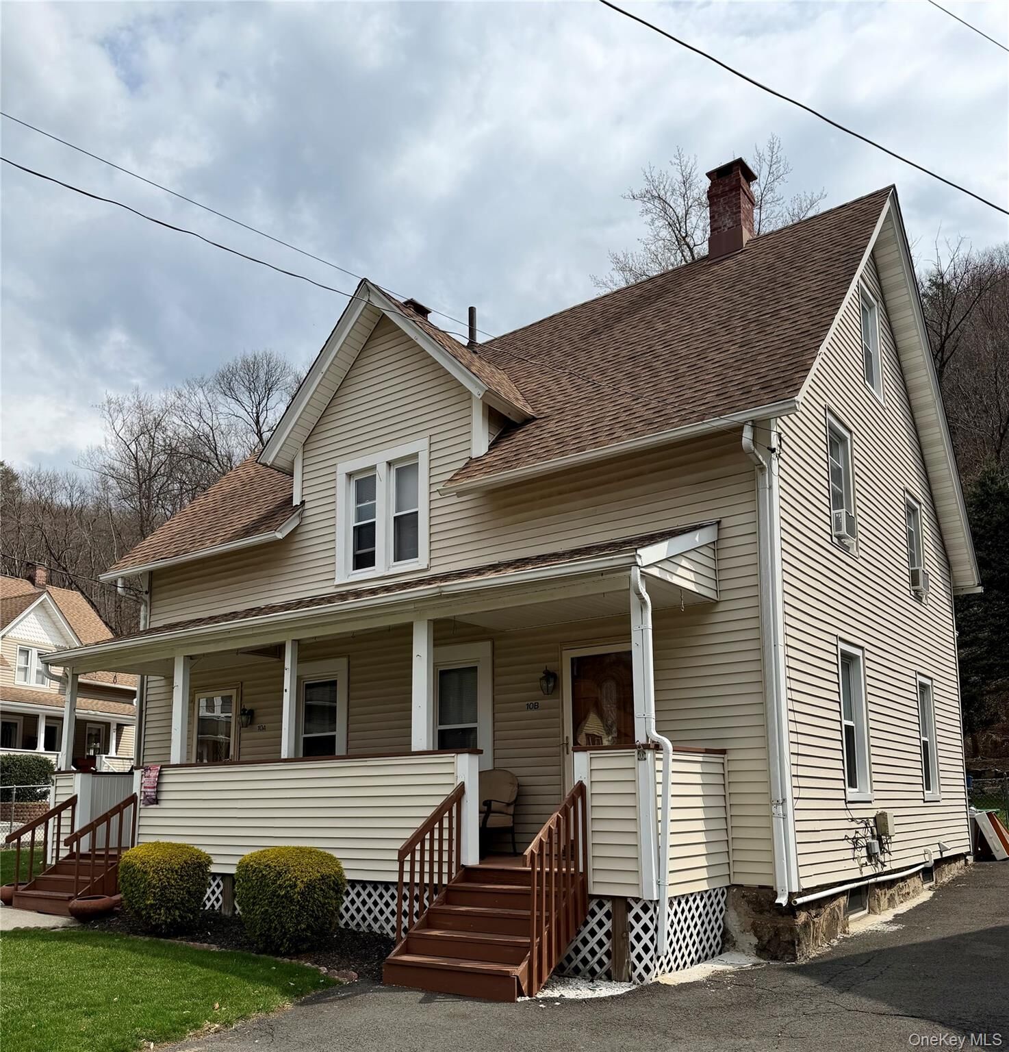 Property Photo:  10 Park Avenue  NY 10931 