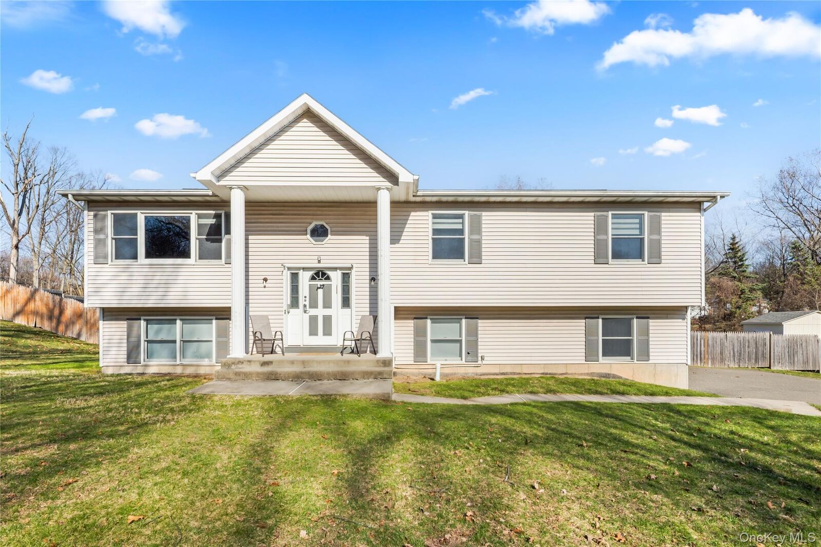 Property Photo: 3 Algonquin Circle NY 10952