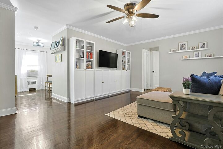 Property Photo: 120 N Broadway 14D NY 10533