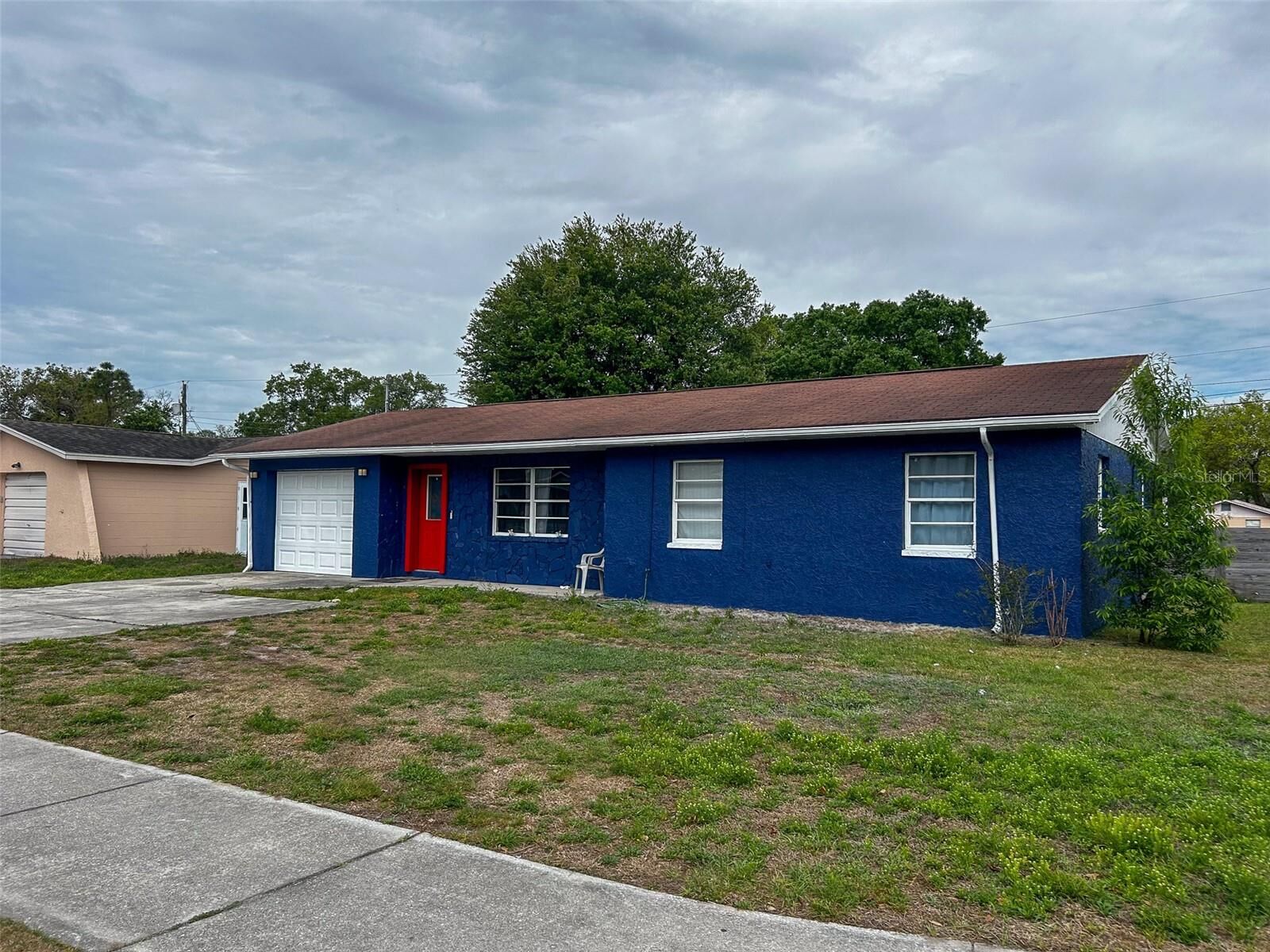Property Photo: 39219 5th Avenue FL 33542