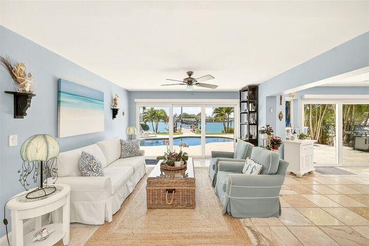 Property Photo: 441 Harbor Drive S FL 33785