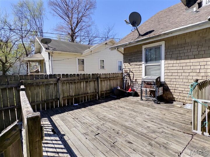 Property Photo:  912 S Sprigg Street  MO 63703 