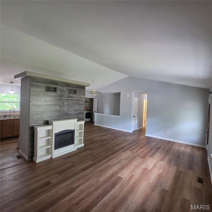 Property Photo:  1008 Cathy Circle  MO 63077 