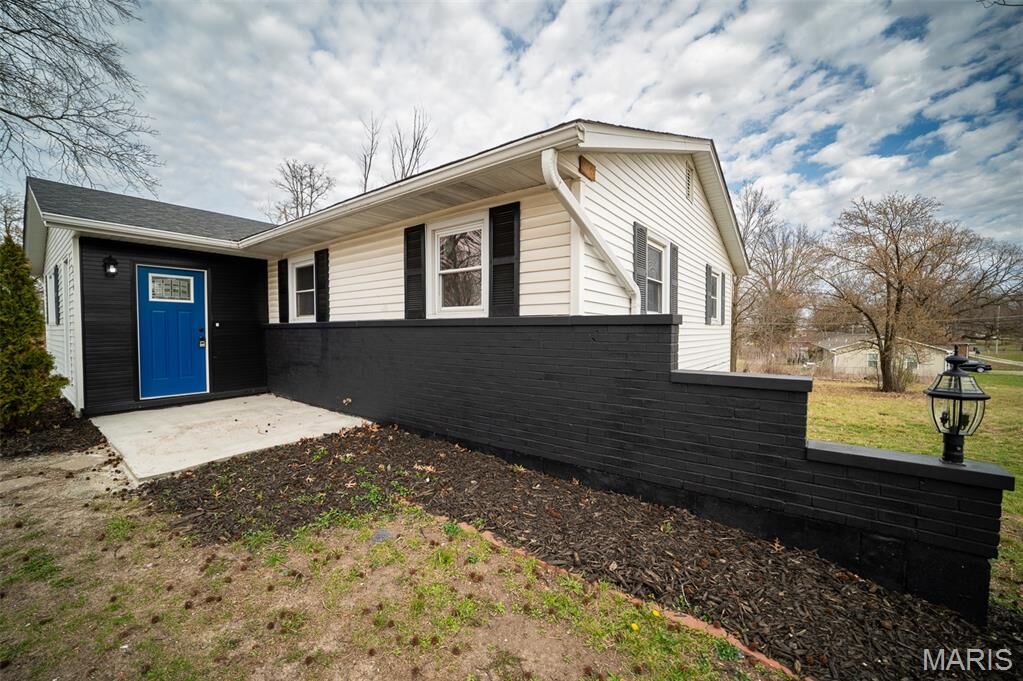 Property Photo:  820 W Park Lane  MO 65201 