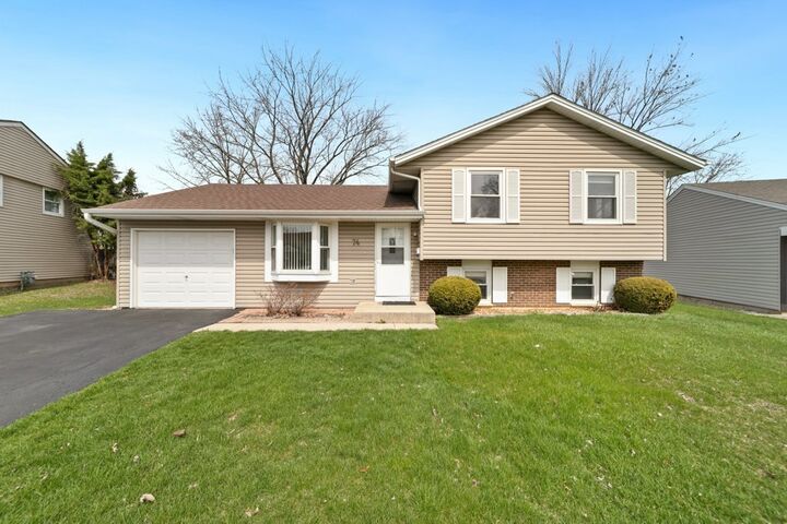 Property Photo:  74 Joseph Lane  IL 60139 