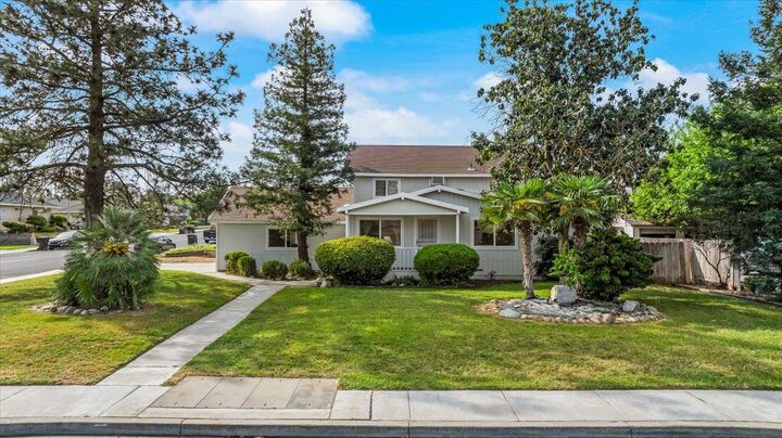 Property Photo: 572 Pedersen Road CA 95361