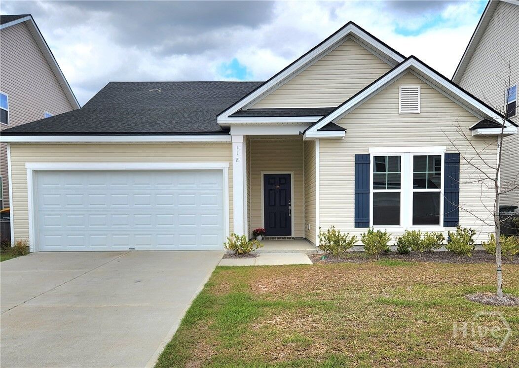 Property Photo:  118 Fenway Street  GA 31407 