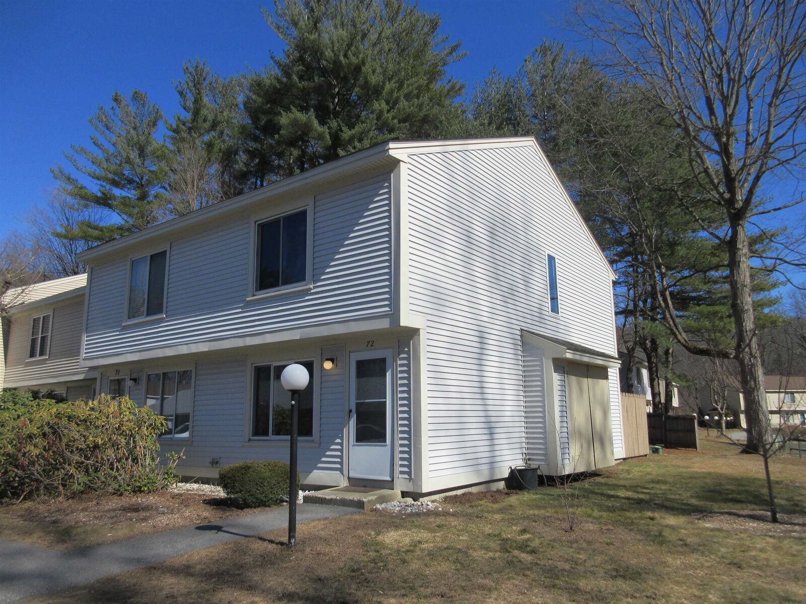 Property Photo:  72 Morningside Commons  VT 05301 