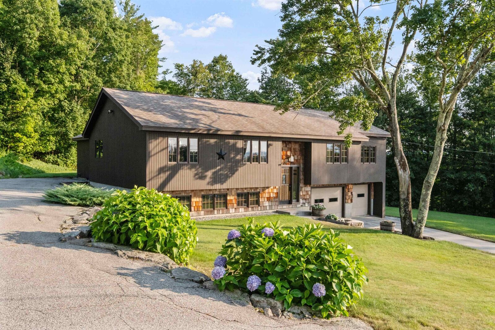 Property Photo:  68 Woodwells Garrison Road  NH 03229 