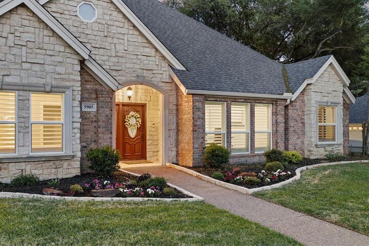 Property Photo:  5905 Lansford Lane  TX 76034 