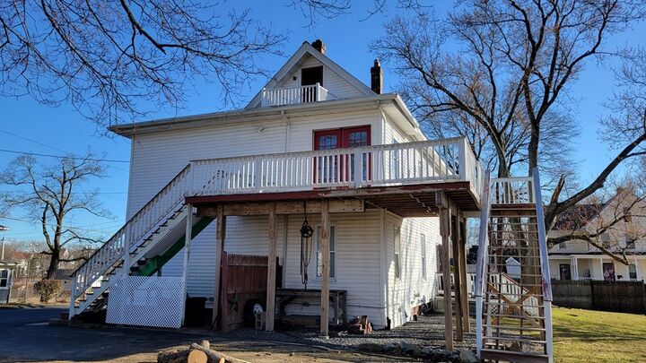 Property Photo:  10 Marion St 2  MA 01749 