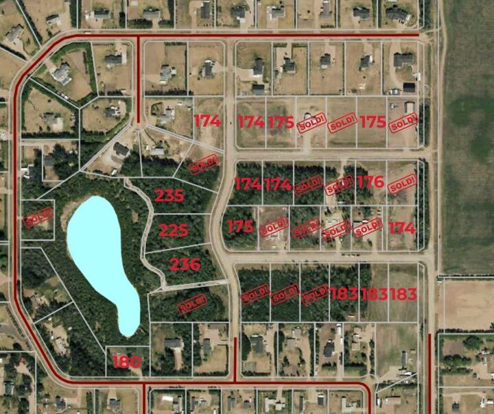 Property Photo: 9214 97 Ave AB T0H 2H0