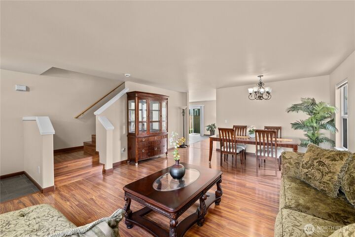 Property Photo: 4910 139th Place SE WA 98296