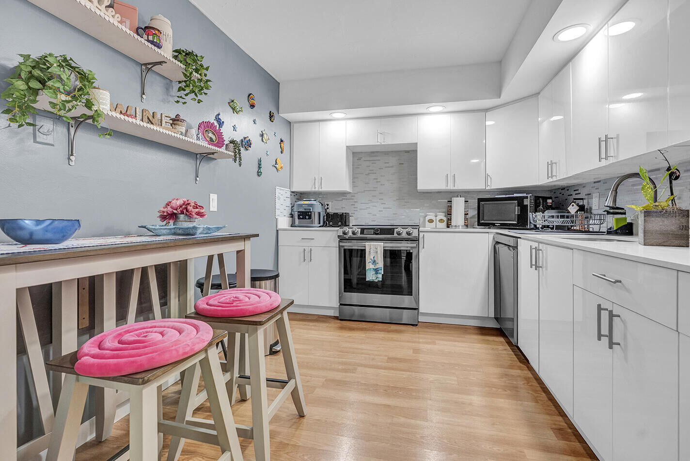 Property Photo: 1904 S Ocean Drive 201 FL 33009